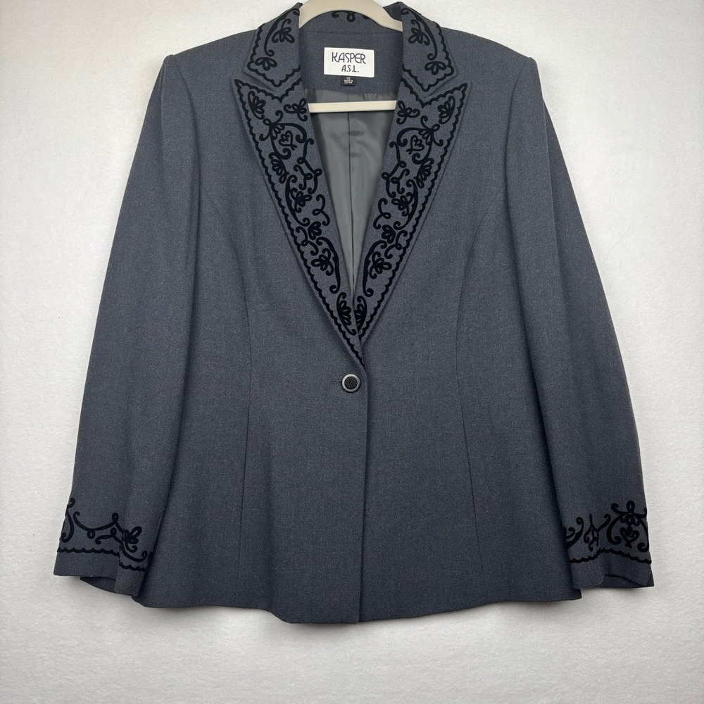 Kasper ASL Blazer Womens 10 Embroidered Lapel Cuff Single Button Lined Gray